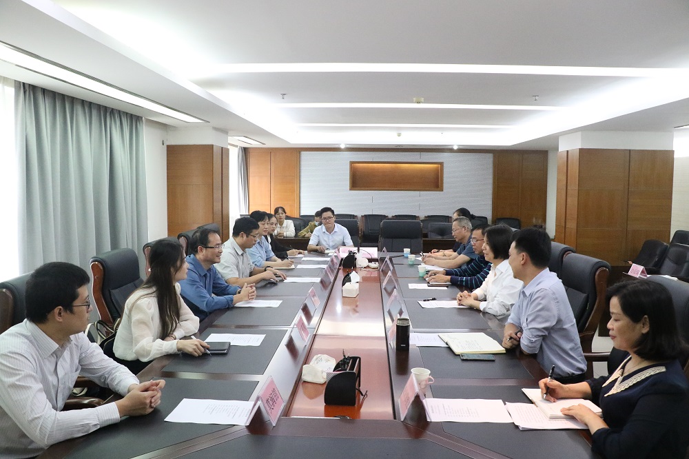 1667956451785009.jpg 04 在南宁乡村振兴集团开展座谈会作经验交流分享.JPG