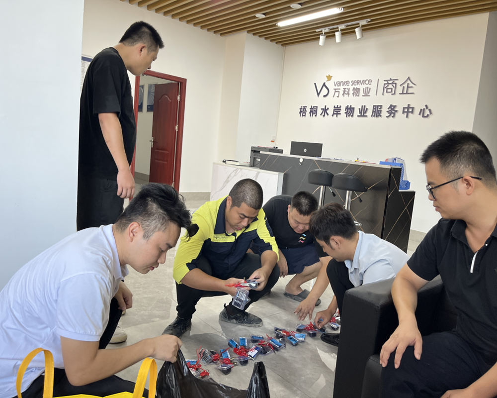 1729819769293075.png 图片2.png